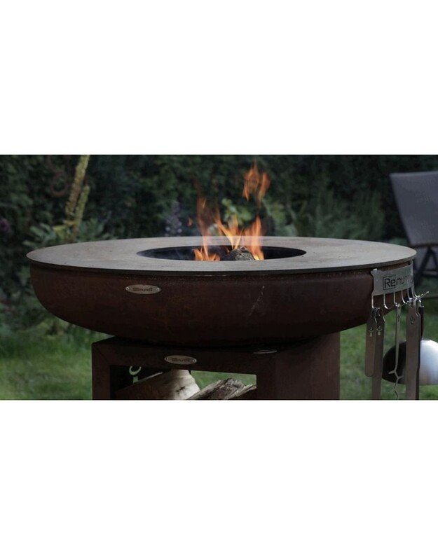 Kepsninė Aukuras Remundi - Carus M 12