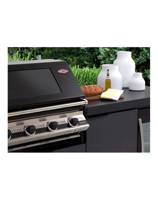 Įmontuojamas dujinis 4 degiklių grilis BeefEater S3000E
