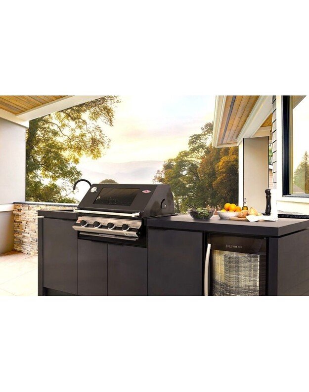Įmontuojamas dujinis 4 degiklių grilis BeefEater S3000E