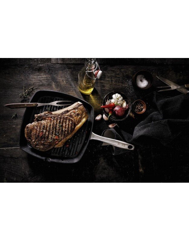 Rifliuota ketaus keptuvė Skottsberg 24x24cm 2