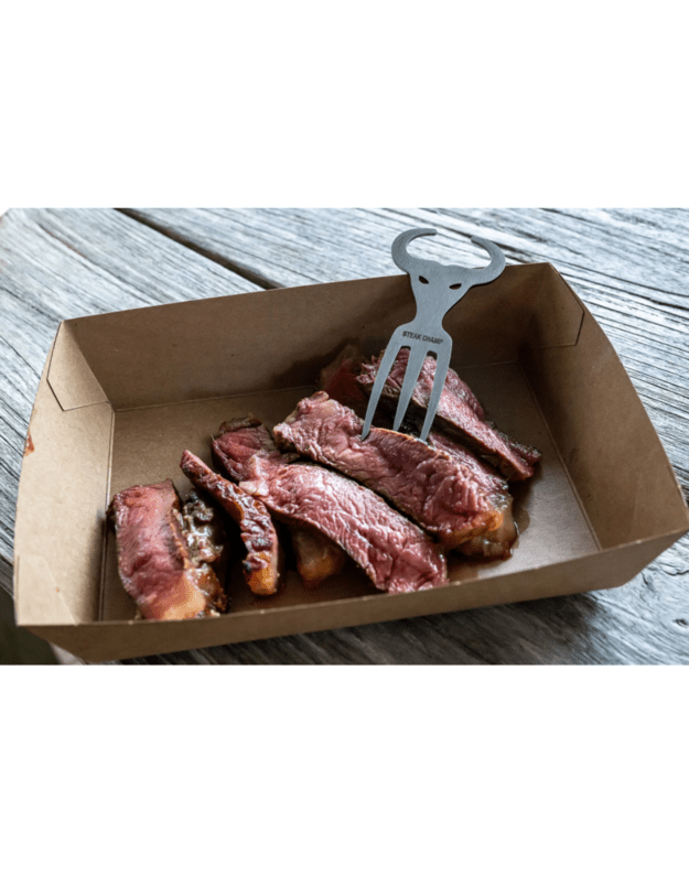 Užkandžių &scaron;akutės Steak Champ Baby Bull Fork 2 vnt.