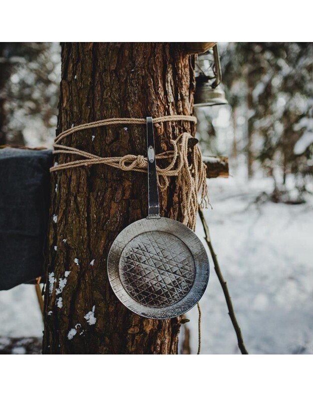 Kalto plieno keptuvė 20/24/28/32 Petromax : Kalto plieno keptuvės dydis - SP24 - 24cm 8